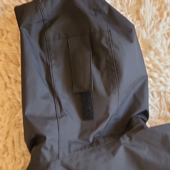 Helly Hansen Jacket - Picture 12 of 13